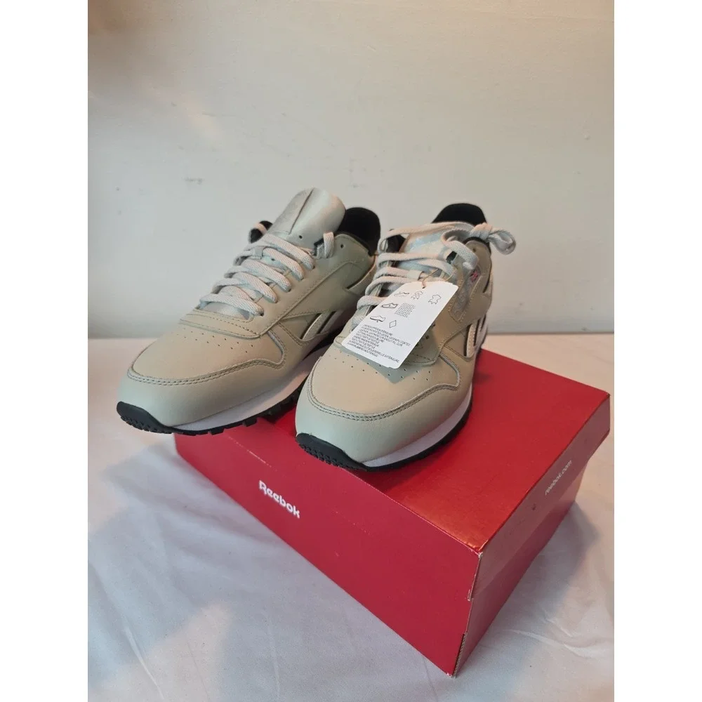 Reebok CL Classic Leather Men's 11, Women's 12.5 Beige Running Unisex Shoe NIB